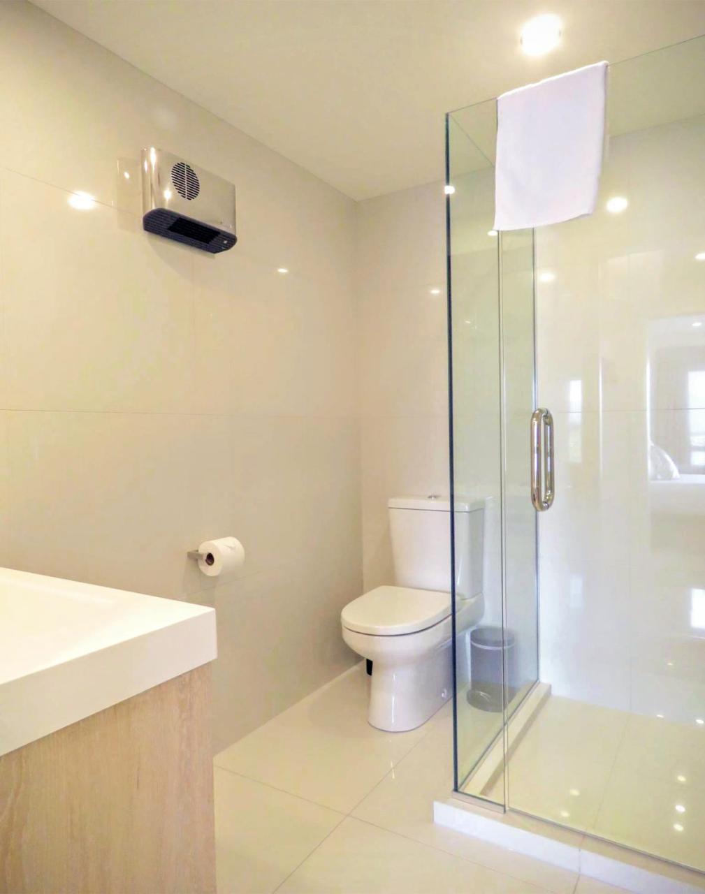 Executive Living In Bluewater Apartment Куийнстаун Екстериор снимка